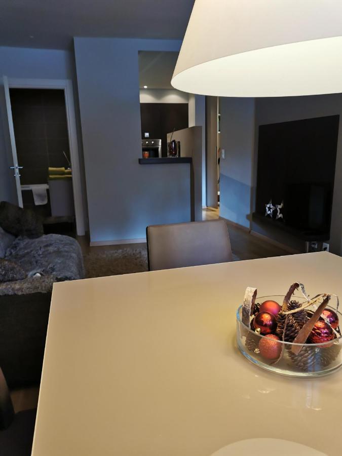 Appartement In Crans Montana Bagian luar foto